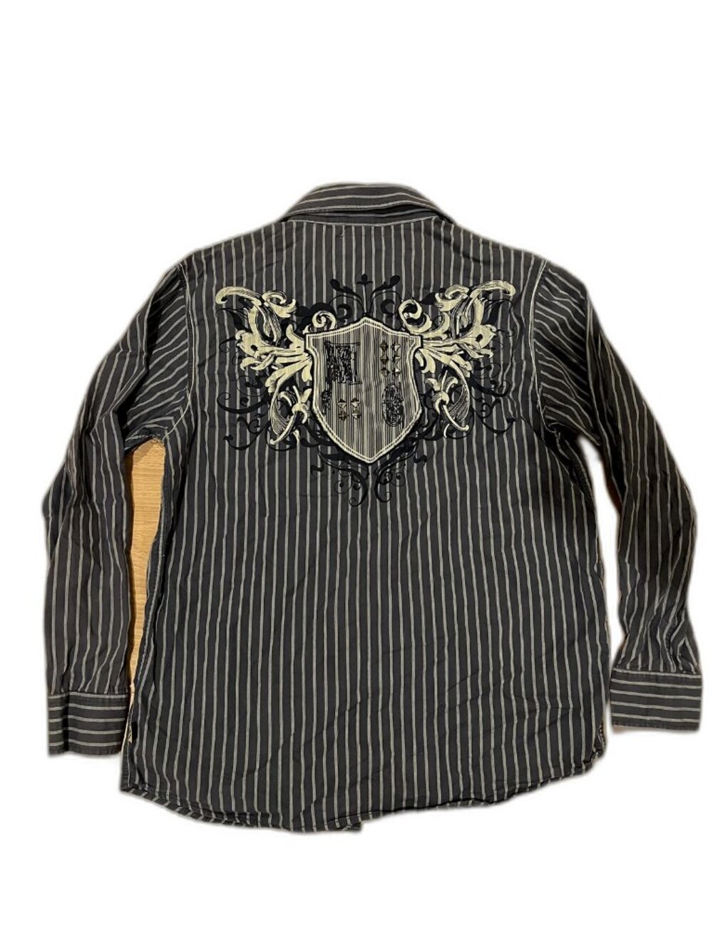Modern Culture Western Shirt L Y2K Crest Graphic Black Gray Snap Buttons Studded
